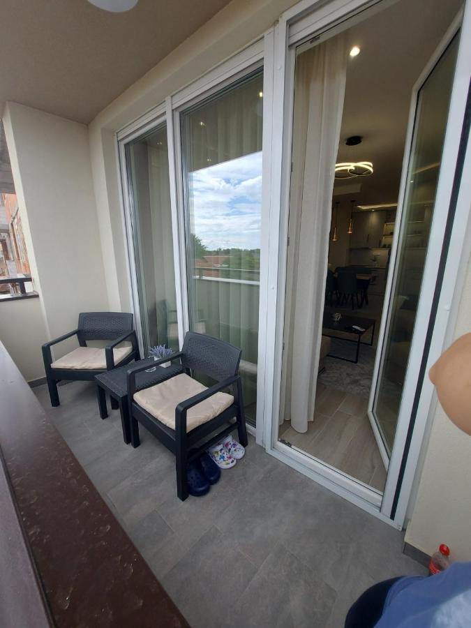 Kat Apartman Apartment Subotica Ngoại thất bức ảnh